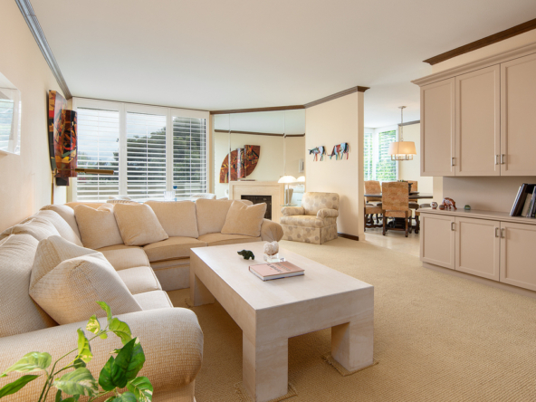 10739 Ashton Ave #105, Los Angeles, CA 90024