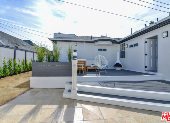 3611 Country Club Dr, Los Angeles, CA 90019